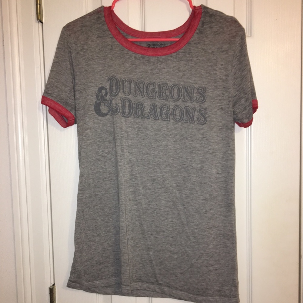 Dungeons & Dragons shirt